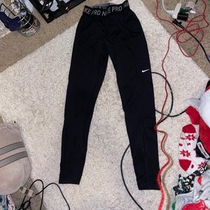 Nike pro black leggings